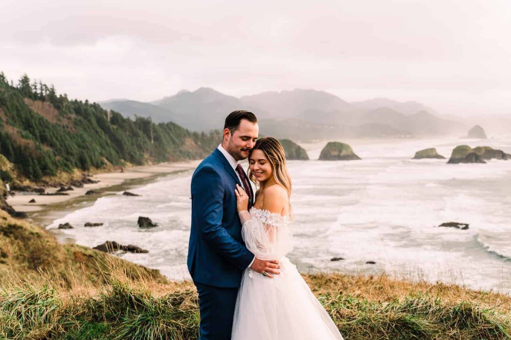 Make your elopement experience in Oregon memorable